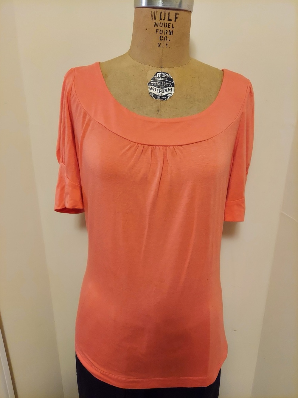 Banana Republic Orange Scoop-Neck Short Sleeve Top